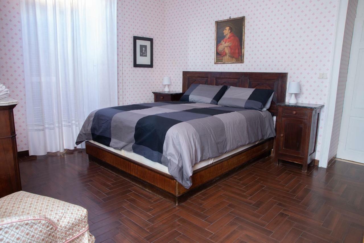 Bed & Roses Meni Apartment La Morra Bagian luar foto